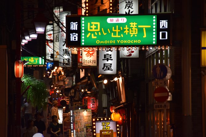 Shinjuku Izakaya and Golden Gai Bar Hopping Tour - Traveler Photos and Testimonials