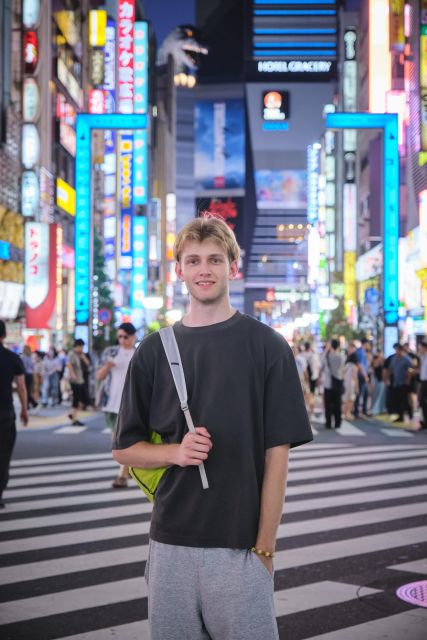 Tokyo: Shibuya & Shinjuku Photo & Vlog Shooting Tour - Inclusions