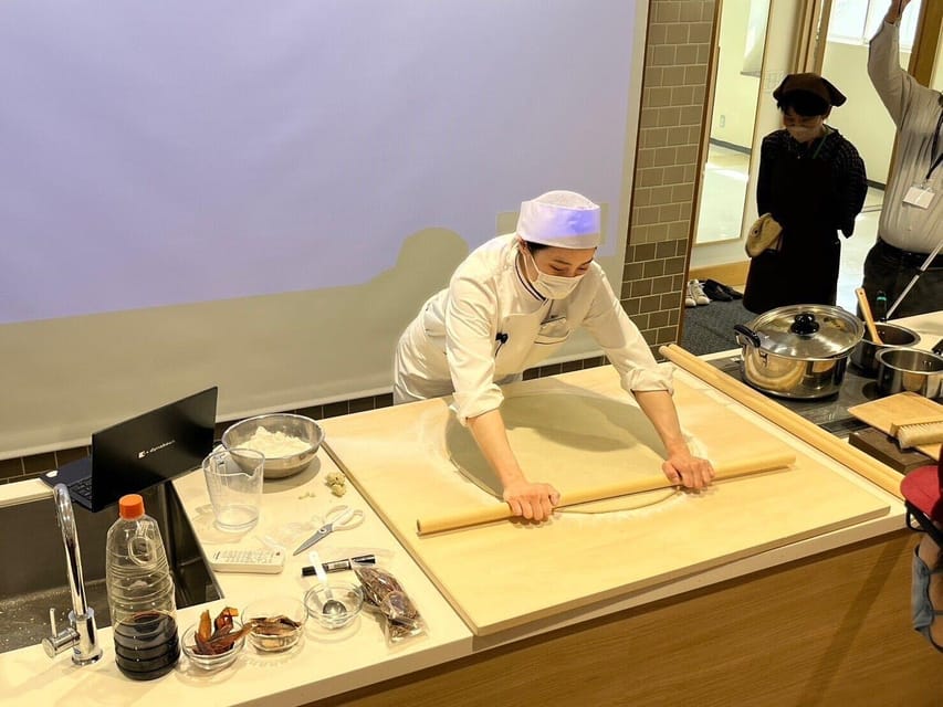 Tokyo: Soba (Buck Wheat Noodles) Making Experience - Reservation