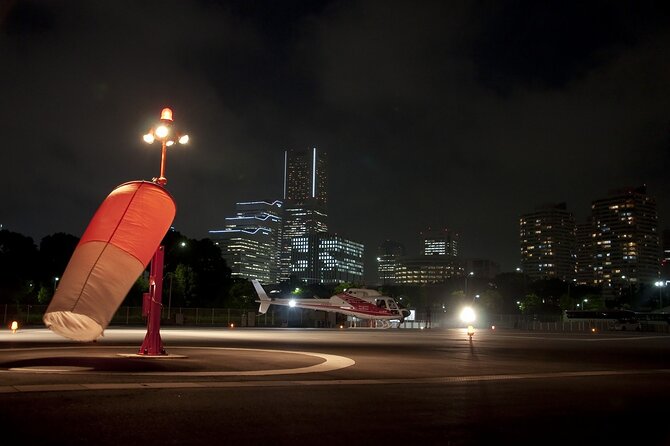 Yokohama: Private Night View Helicopter Tour 2024 - Group Size and Weight Limit