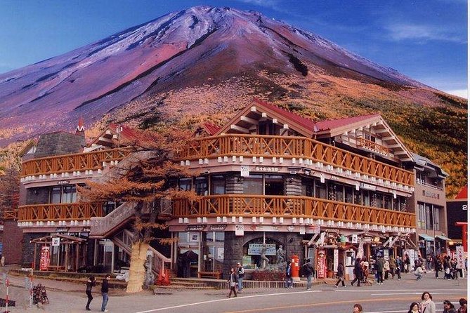 Cherry Blossom ! Five-Story Pagoda,Mt. Fuji 5th Station,Panoramic Ropeway - Common questions