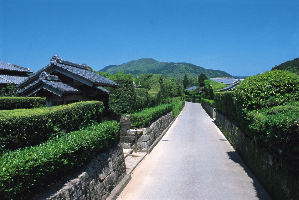 Kagoshima: Samurai History and Hot Sand Baths Private Tour - Meeting Point