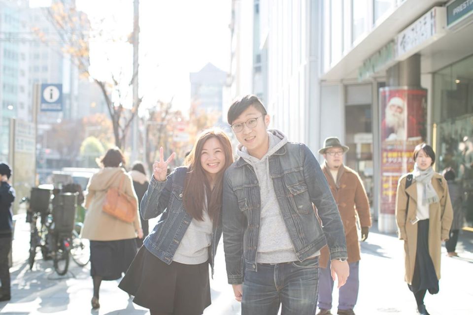 Private Couples Photoshoot in Tokyo W/ Professional Artists - Inclusions