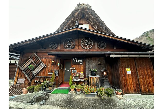 Private & Custom SHIRAKAWAGO Day Tour by Toyota COMMUTER (Max 13 Pax) - Booking Confirmation