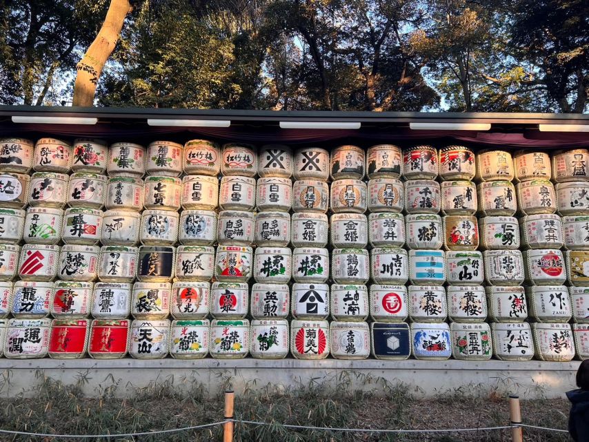 Tokyo Harajuku Meiji Jingu Shrine 1h Walking Tour - Experience