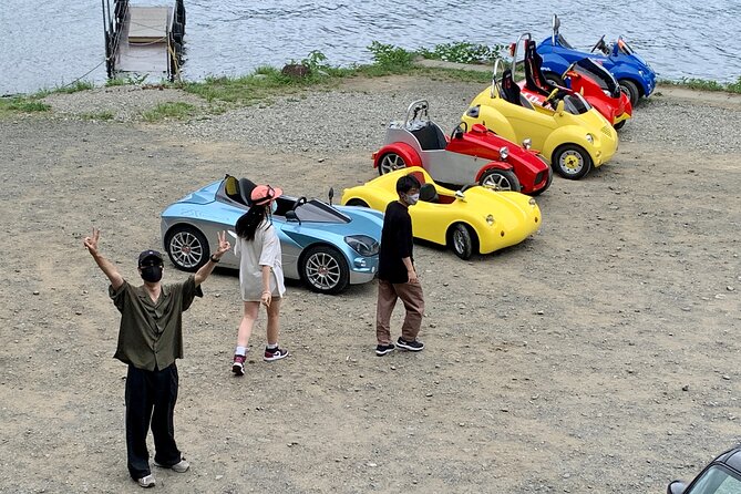 Cute & Fun E-Car Tour Following Guide Around Lake Kawaguchiko - Seasonal Changes and Weather Conditions