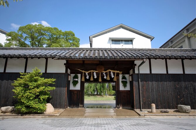 Exploring Nada Sake Breweries Kobe Private Tour With Government-Licensed Guide - Customizable Tour Options