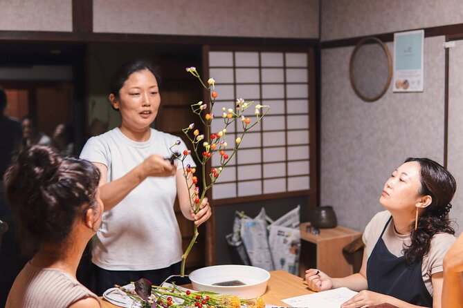 Hands-On Ikebana Making With a Local Expert in Hyogo - Guest Expectations