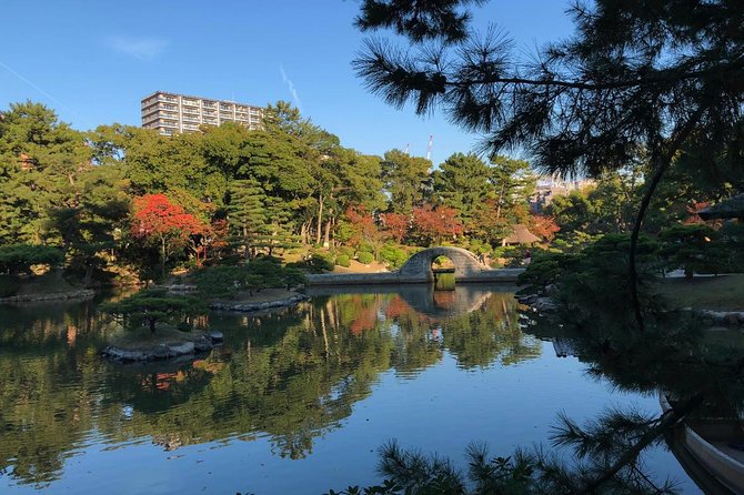 Hiroshima Guided Bike Ride With Peace Memorial Park 2024 - Guides Background and Experience