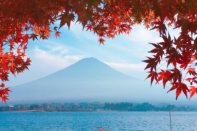 Private Car Tour to Mt. Fuji Lake Kawaguchiko or Hakone Lake Ashi - Common questions