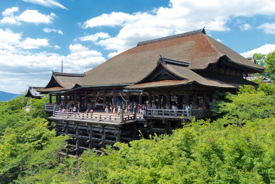 Kyoto: Fushimi Inari-taisha and Kiyomizu-dera (Spanish Guide) - Frequently Asked Questions