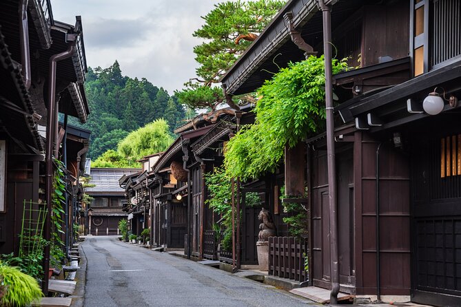 Shirakawago & Takayama Tour Kanazawa Departure: Driver Only, No Guide - User Experience