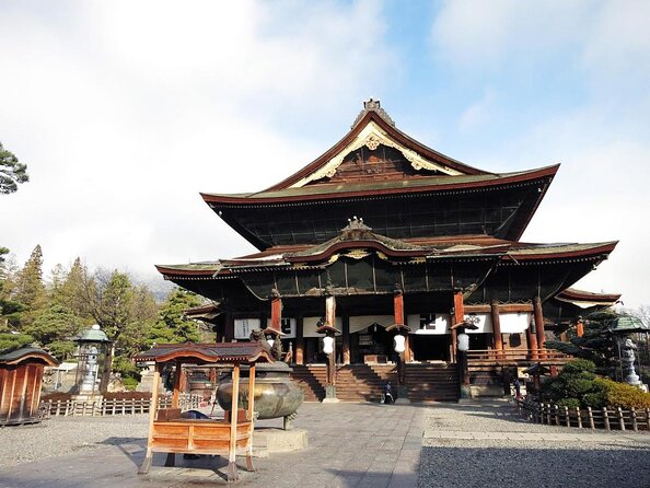 Food & Cultural Walking Tour Around Zenkoji Temple in Nagano - Key Takeaways