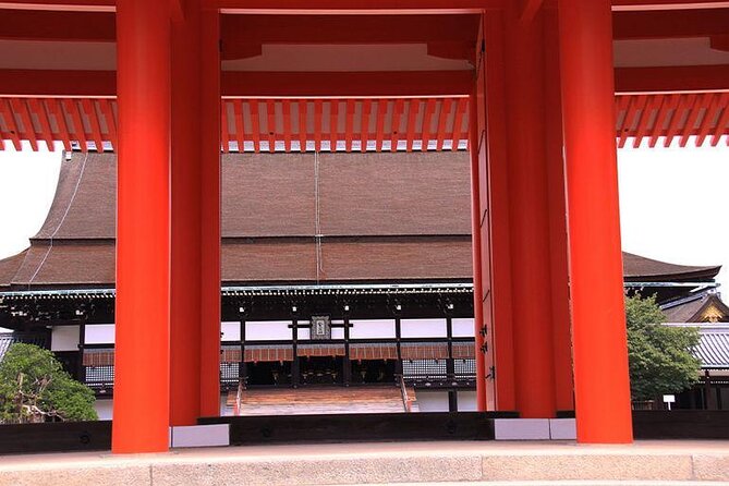 Kyoto Imperial Palace and Nijo Castle Walking Tour - Key Takeaways