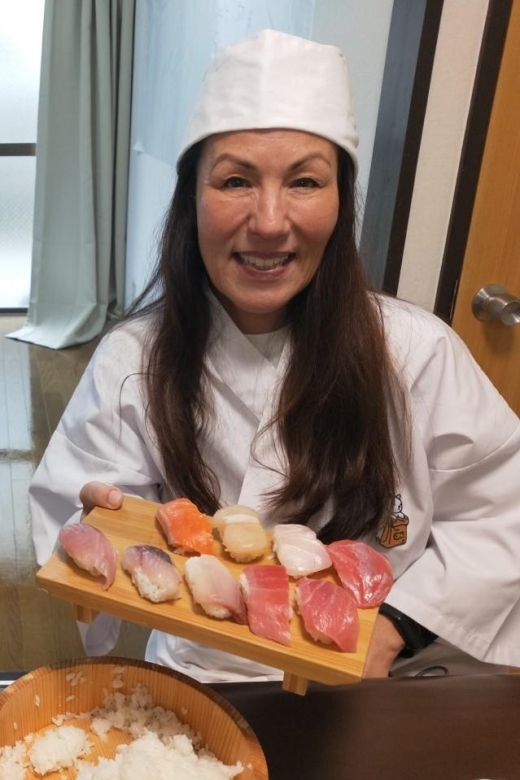 Nontouristy Experience Sushi Making Lesson With Tsukiji Tour - Just The Basics