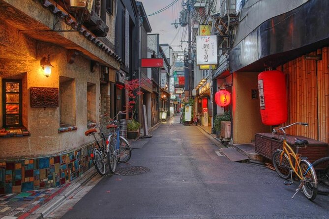 Private Guided Local Bar Crawl Experience in Kyoto - Key Takeaways