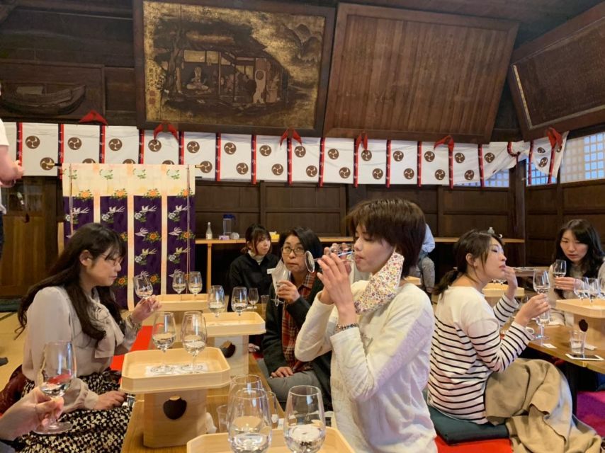 Sacred Sips: Sake Tasting Within a Shrine - Key Takeaways