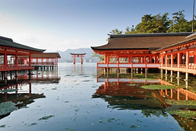 SUP Tour to See the Great Torii Gate of the Itsukushima Shrine up Close - Key Takeaways