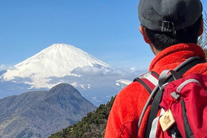 Traverse the Outer Rim of Hakone Caldera and Enjoy an Onsen Hiking Tour - Key Takeaways